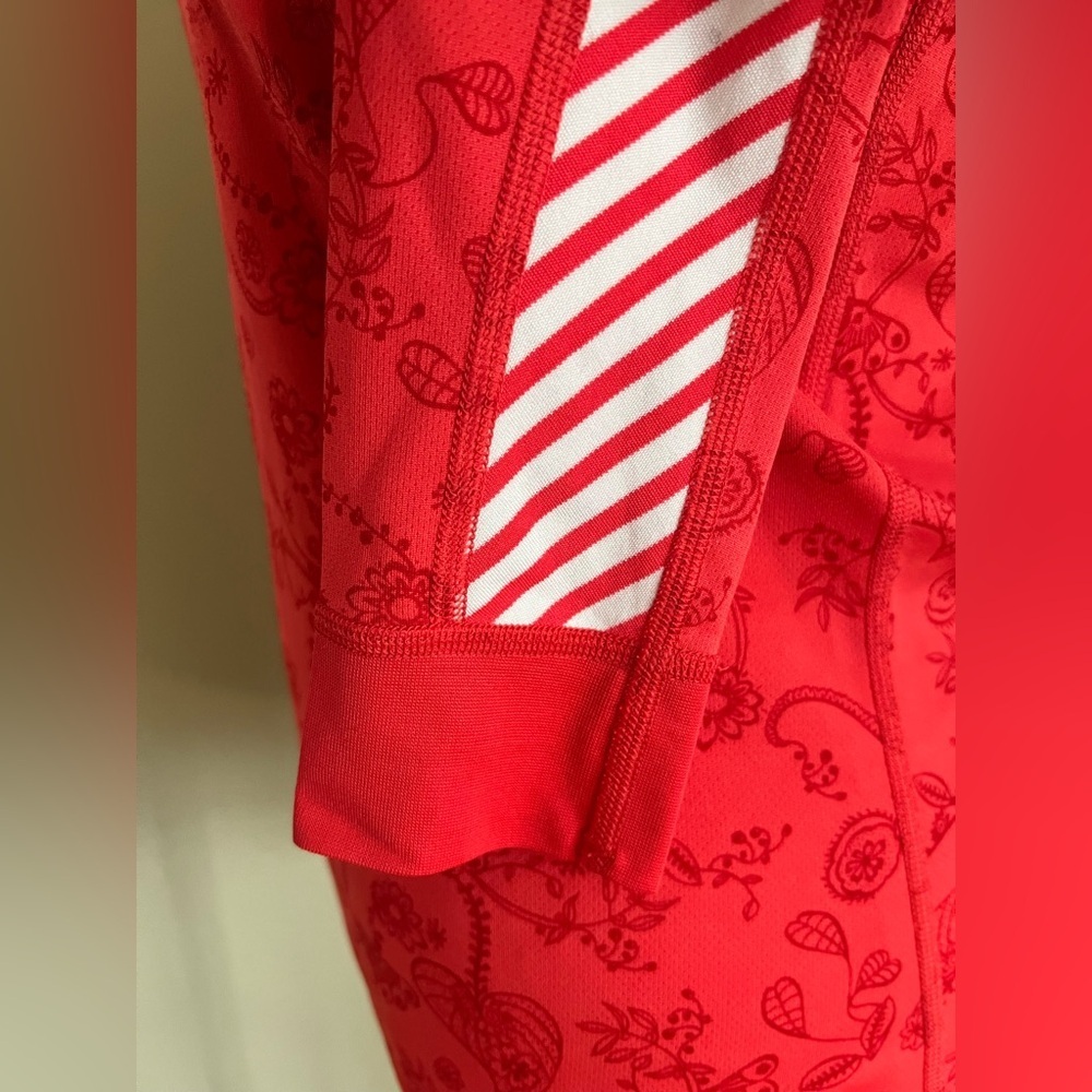 Helly Hansen Red Base Layer Set – Top & Pants | S/M - Picture 6 of 16